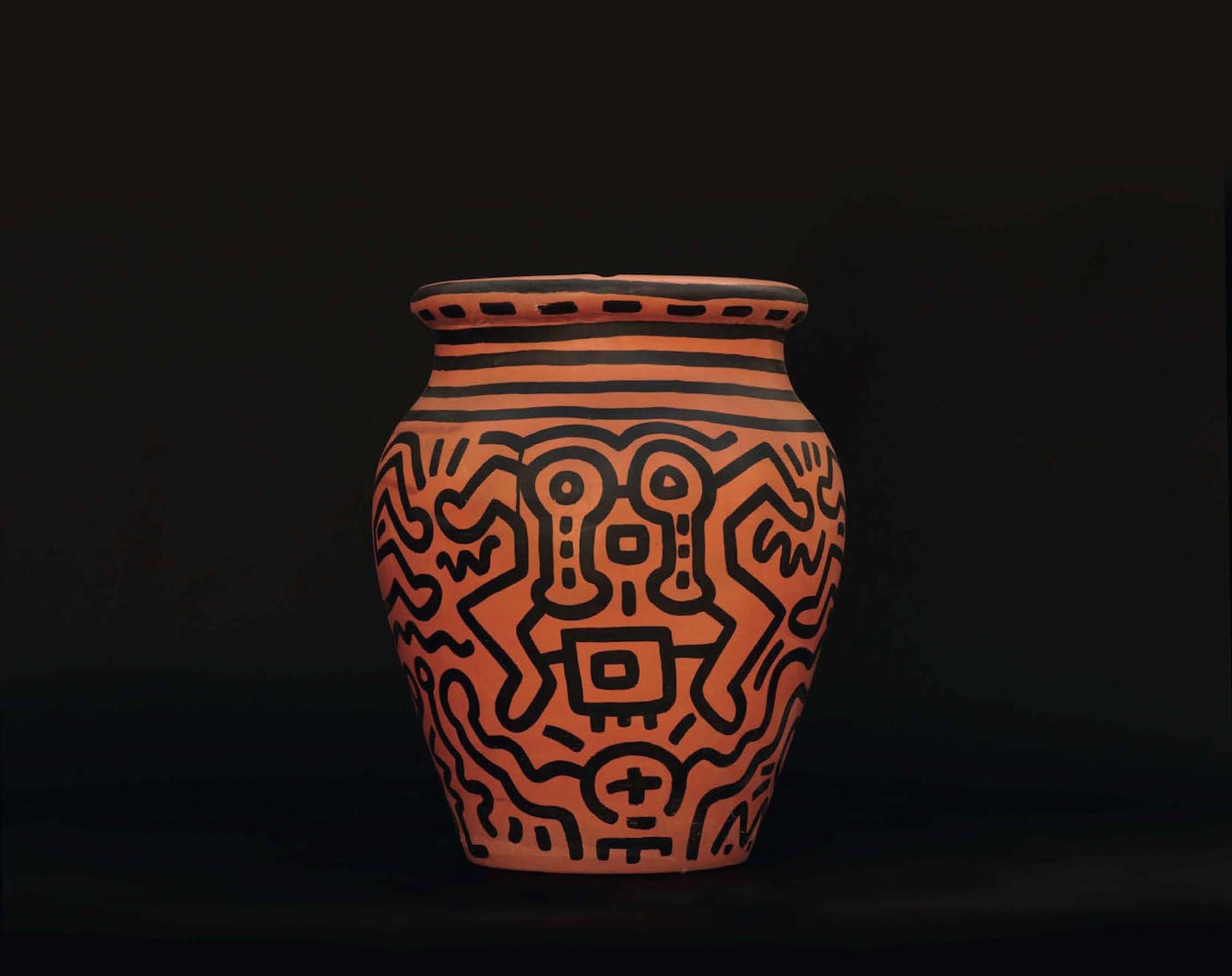 Keith Haring, "Untitled" (1987), ceramic and marker, 20 1/2 x 17 3/4 x 17.24 in (courtesy of Salon 94, New York)