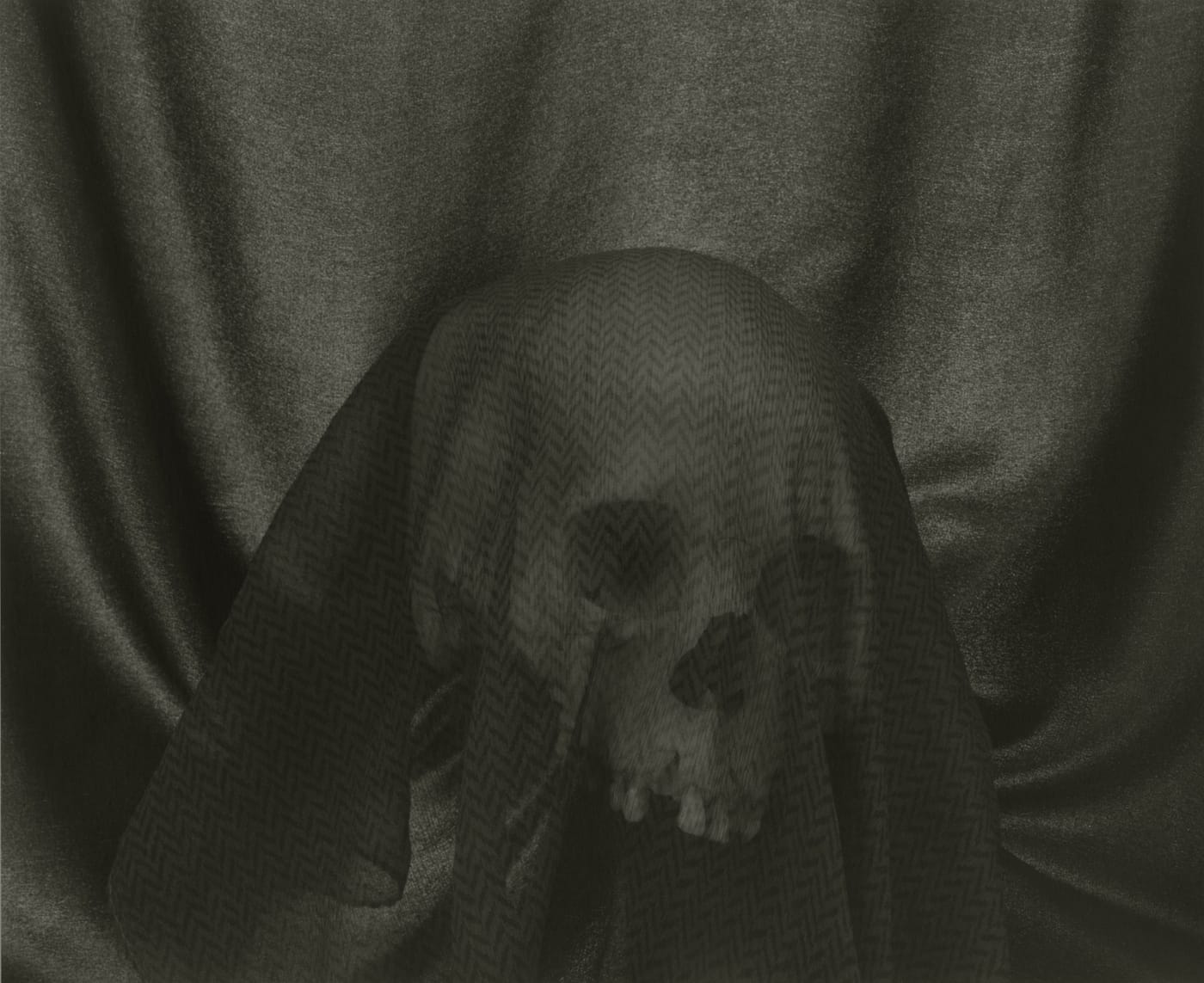 Lynn Stern, "DOPPELGÄNGER #13-51" (2013-14), 20 x 24 inches, pigment print (© 2017 Lynn Stern)