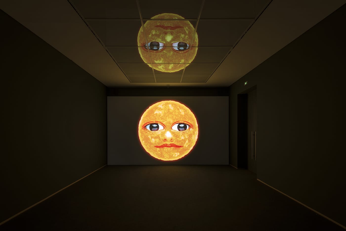 Installation view of Agnieszka Polska's HD animation piece, "What the Sun Has Seen (Version II)" (2017), in the 2017 Preis der Nationalgalerie exhibition (© Nationalgalerie – Staatliche Museen zu Berlin / Jan Windszus / Courtesy Zak Branicka Galerie, Berlin and OVERDUIN & CO., LA)