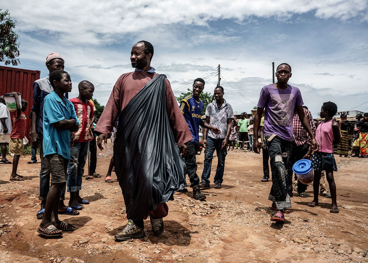 "Jesus of Kitwe walks around a marketplace spreading the message of the returned Christ." (Zambia, 2015), photograph by Jonas Bendiksen from <em>The Last Testament</em> (courtesy Aperture, © Jonas Bendiksen/Magnum Photos)
