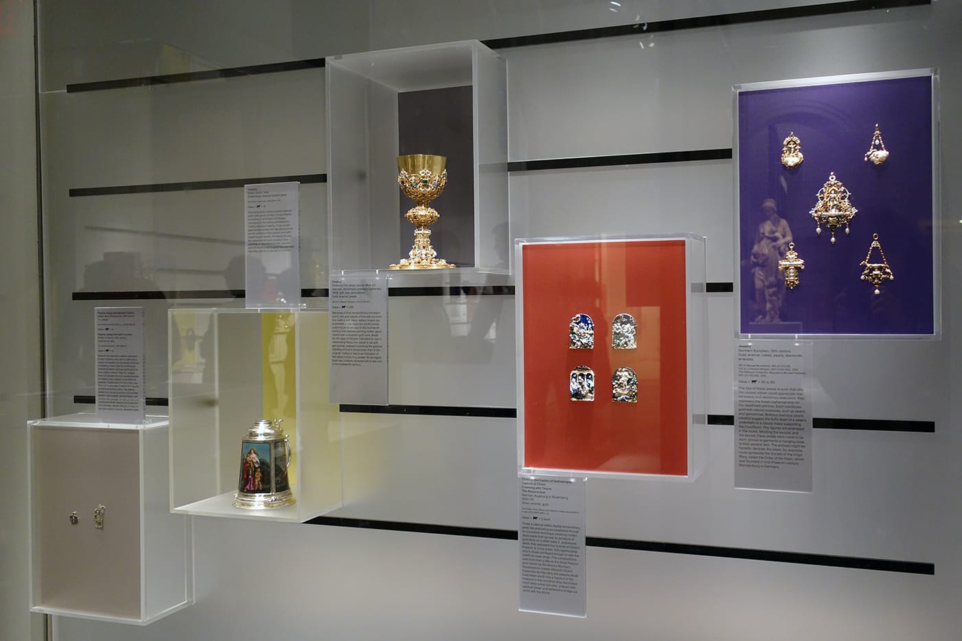 Installation view of <em>Relative Values: The Cost of Art in the Northern Renaissance</em> at the Metropolitan Museum of Art (photo by the author for Hyperallergic)