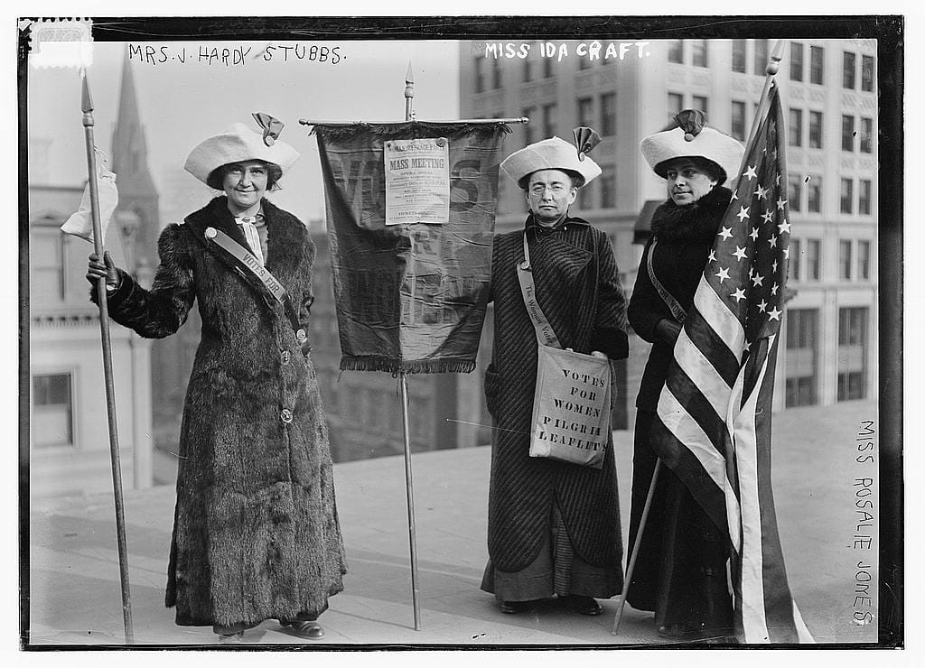 Suffragists J. Hardy Stubbs, Ida Craft, and Rosalie Jones (between 1912 and 1915) (via Library of Congress/Wikimedia)
