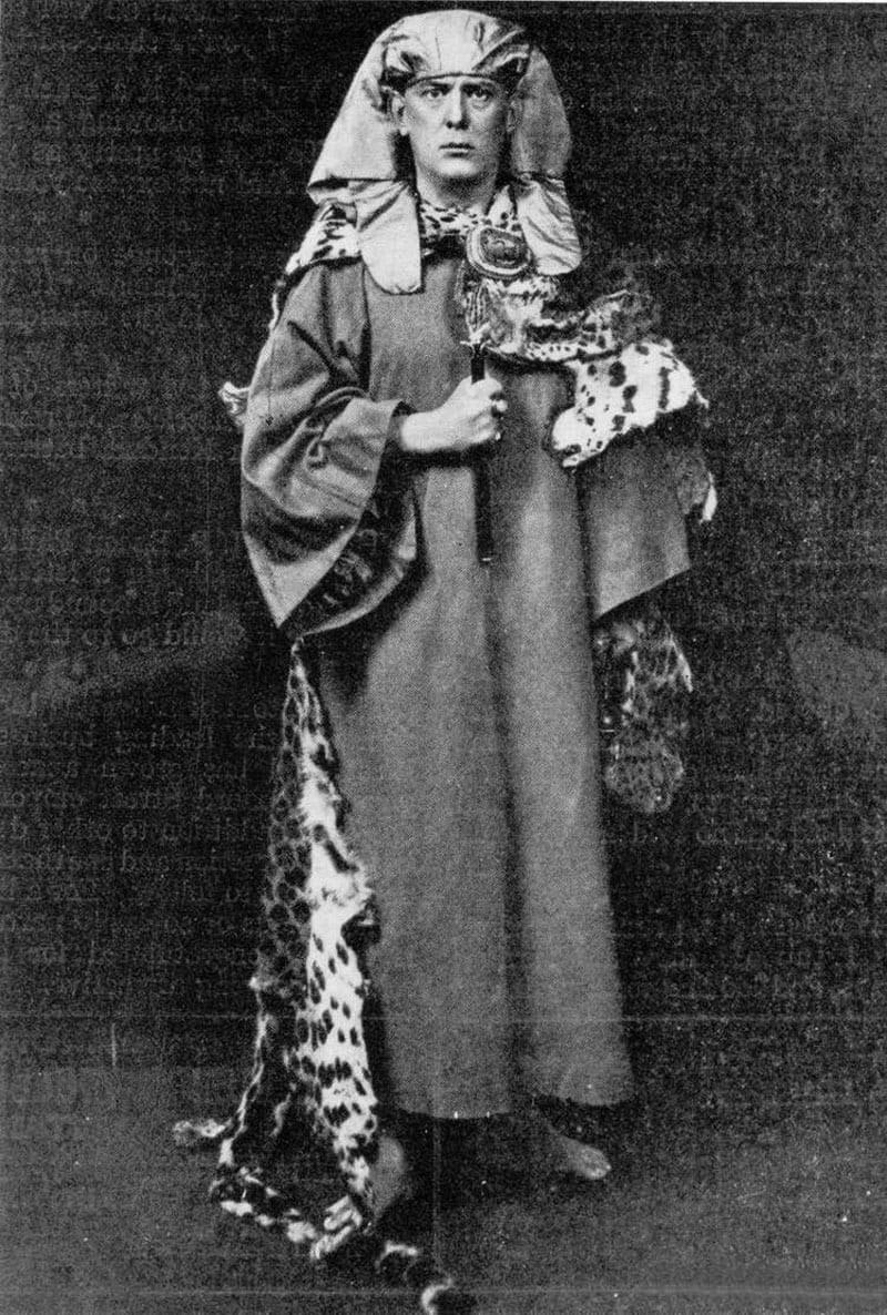 Aleister Crowley in Golden Dawn garb (1910) (via Wikimedia)