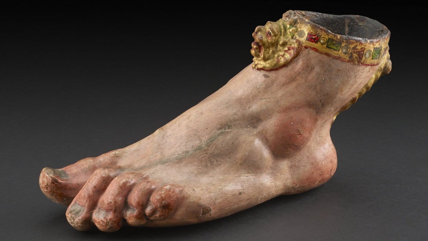 Johan Gregor van der Schardt, "A Foot" (ca 1560s–'70s), Italy or Nuremberg, Terracotta, painted and gilded (© Ashmolean Museum, University of Oxford)