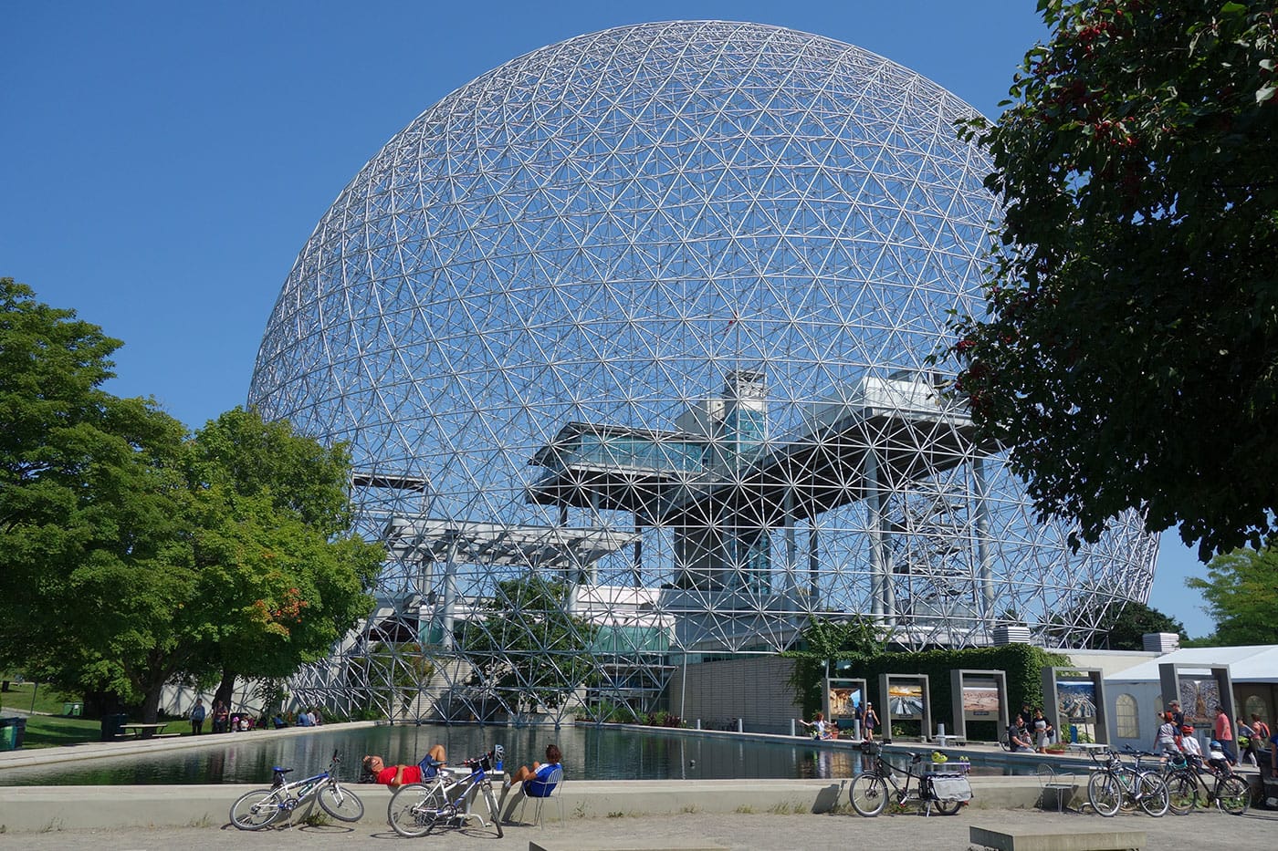 The Montreal Biosphère (photo by the author for Hyperallergic)