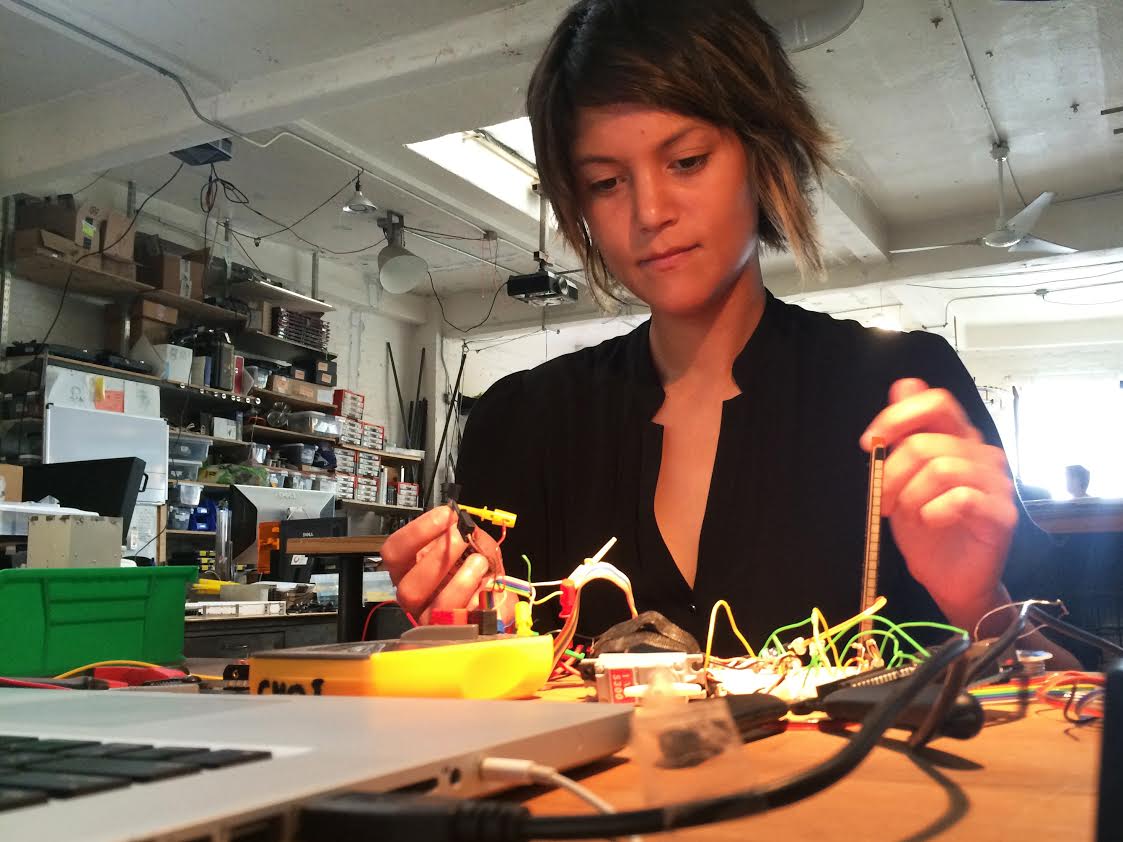 Lauren McCarthy (courtesy the artist)