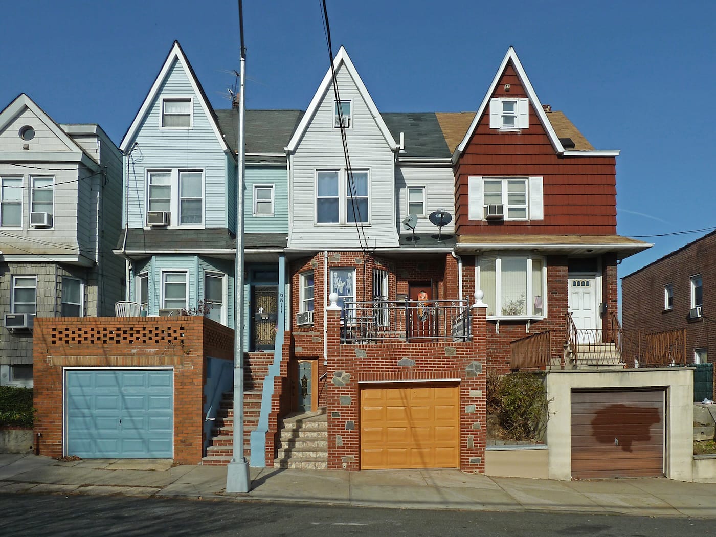 "Triple-Peak Row with Terraced Garages, Maspeth, NY" (2014), from <em>All the Queens Houses</em> (photo by Rafael Herrin-Ferri, courtesy the Architectural League of New York)
