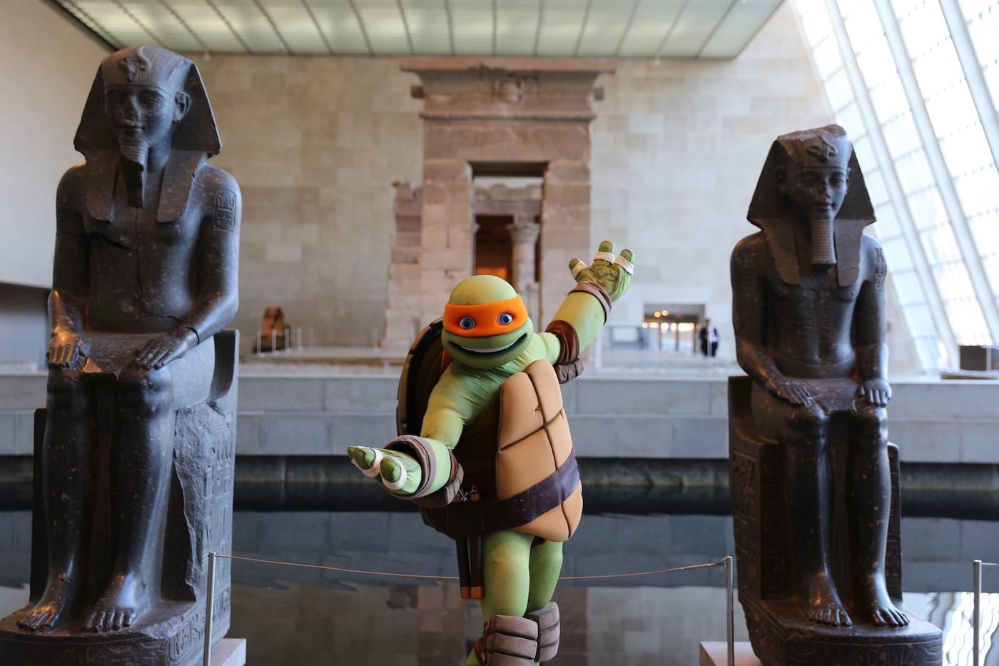 Michelangelo visits the Metropolitan Museum of Art