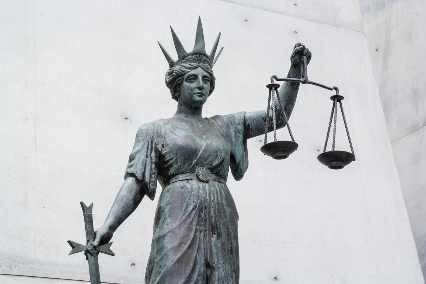 Statue of Themis, an ancient Greek personification of law and justice, in Brisbane (photo by Rae Allen/Flickr)