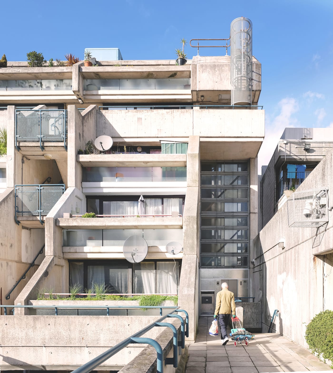 London Borough of Camden Architect’s Department (Neave Brown), Alexandra and Ainsworth Estate, London, Great Britain (1967–79) (photograph by Gili Merin, 2017)