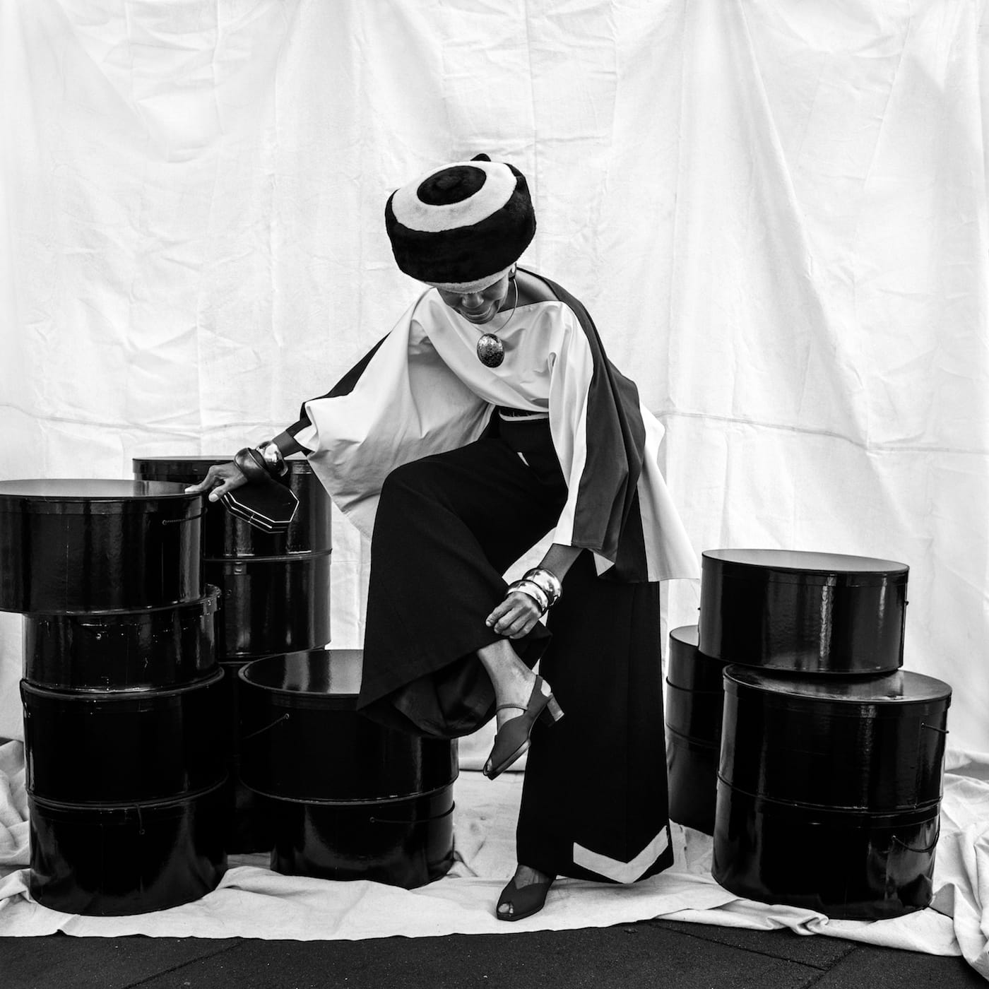 Dario Calmese, from the Amongst Friends. series (courtesy the artist and projects+gallery)