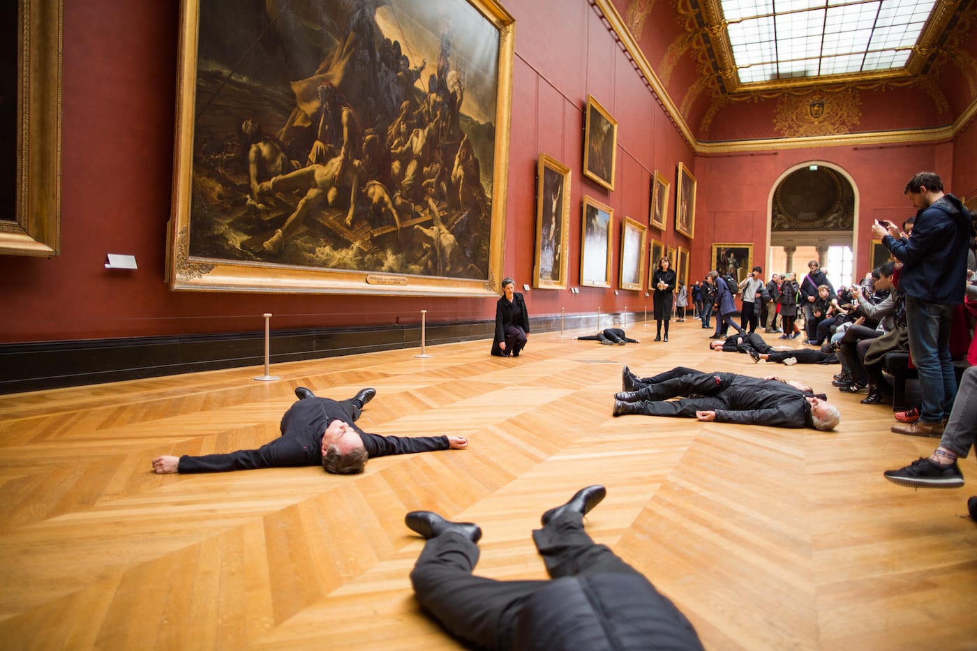 Libérons le Louvre's performance on Monday (photo by Libérons le Louvre)