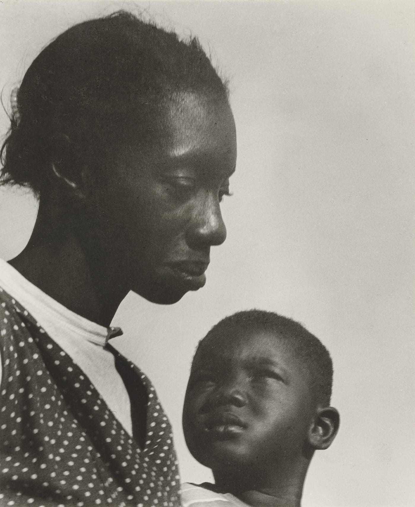 Consuelo Kanaga, "Untitled" (1951), gelatin silver print, gift of the photographer (courtesy the Museum of Modern Art, New York)