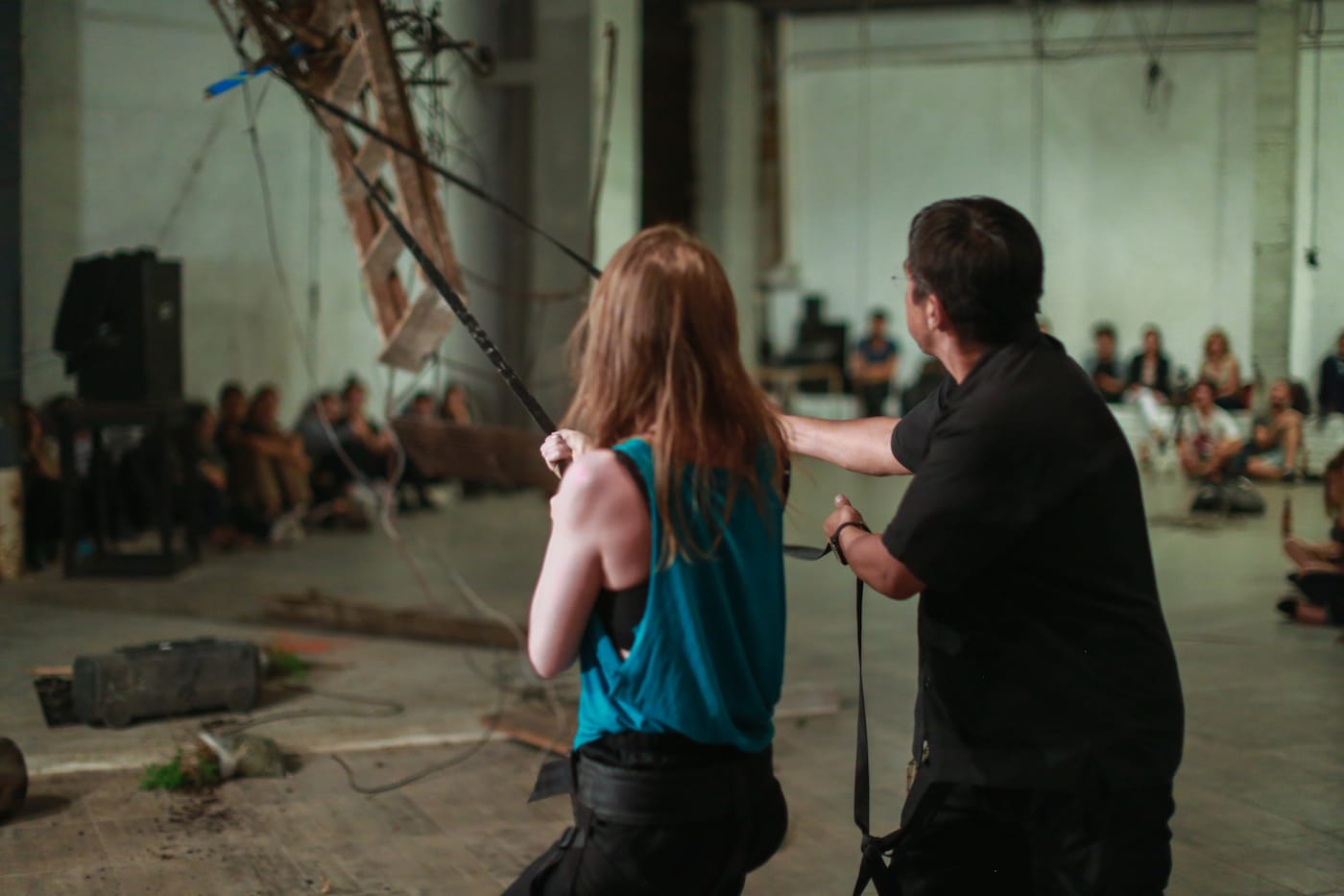 Abraham Cruzvillegas, Bárbara Foulkes, and Andrés García Nestitla, view of the performance, "Insistir Insistir Insistir" (June 22, 2017) at La Pista, Mexico City (courtesy of the artists; photo by Carlos Altamirano Allende)