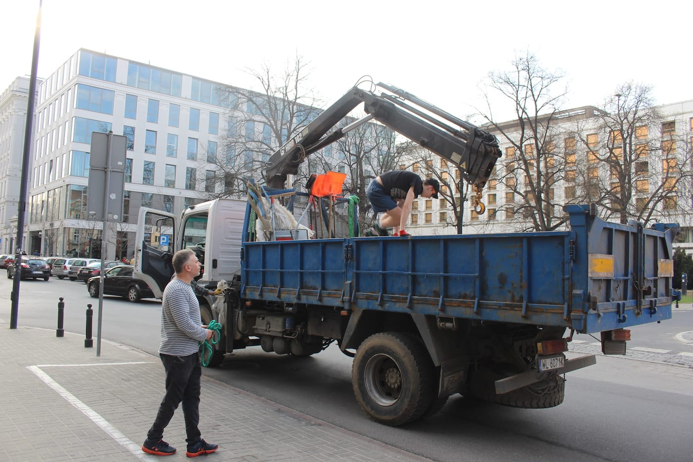 Pawel Althamer delivering his sculpture for Lech Kaczyński in front of the Presidential Palace in Warsaw, Poland