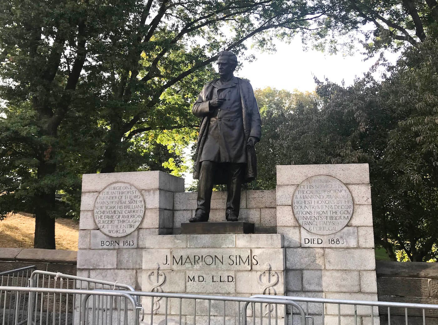 The statue of J. Marion Sims in Central Park that is being moved to Green-Wood Cemetery (photo by the author for Hyperallergic)