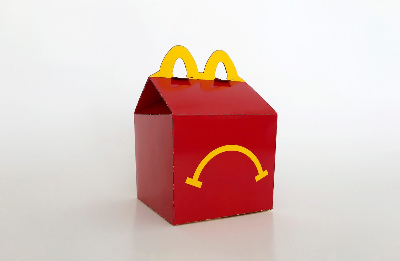 Carol May, "Unhappy Meal" (2018), silkscreen, cardboard, 13.5 x 13 x 19.5 cm, edition 30 + 2 AP (courtesy the artist)