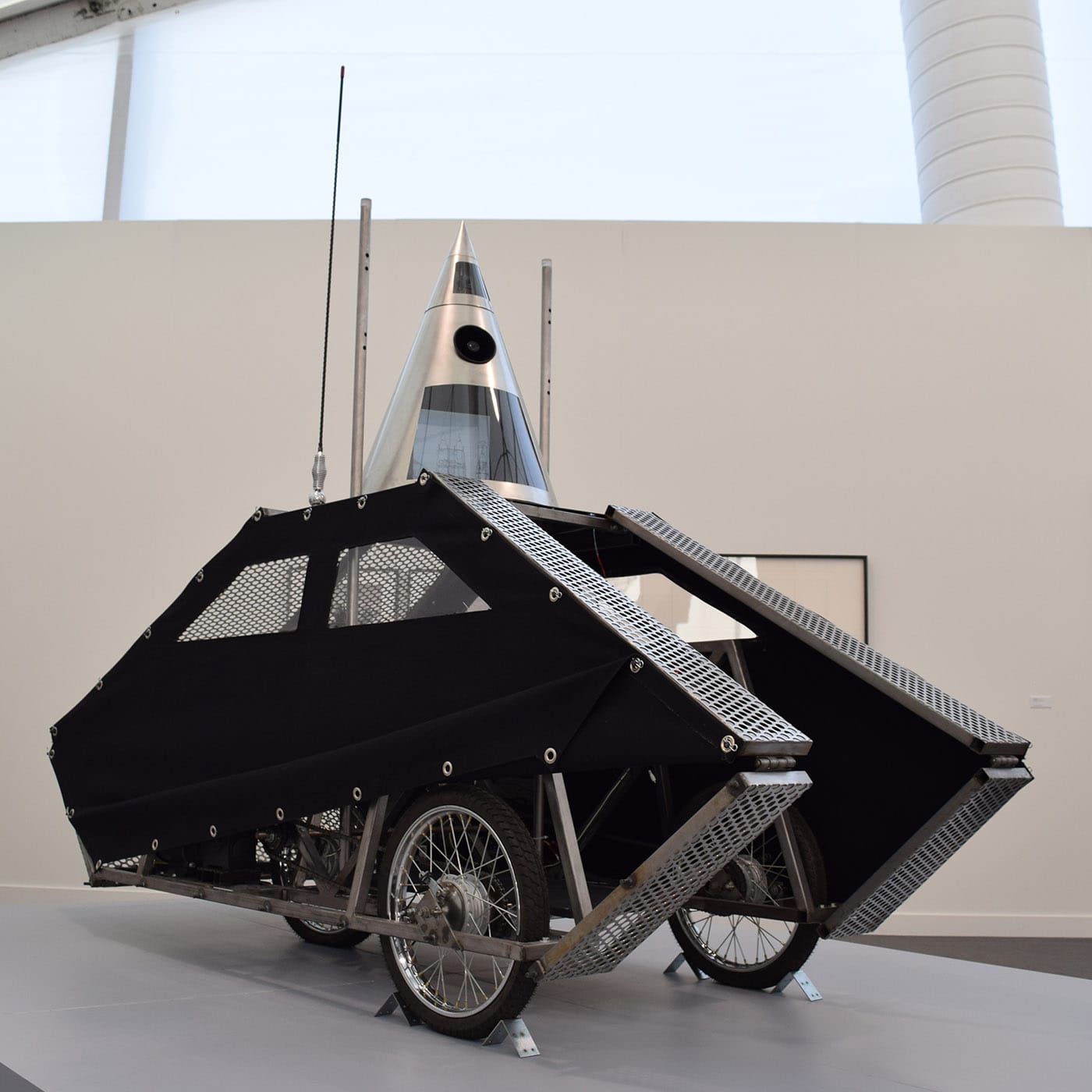 Krzysztoff Wodiczko, "Poliscar Variant 2" (1991/2017) in the Galerie Lelong booth at Frieze New York