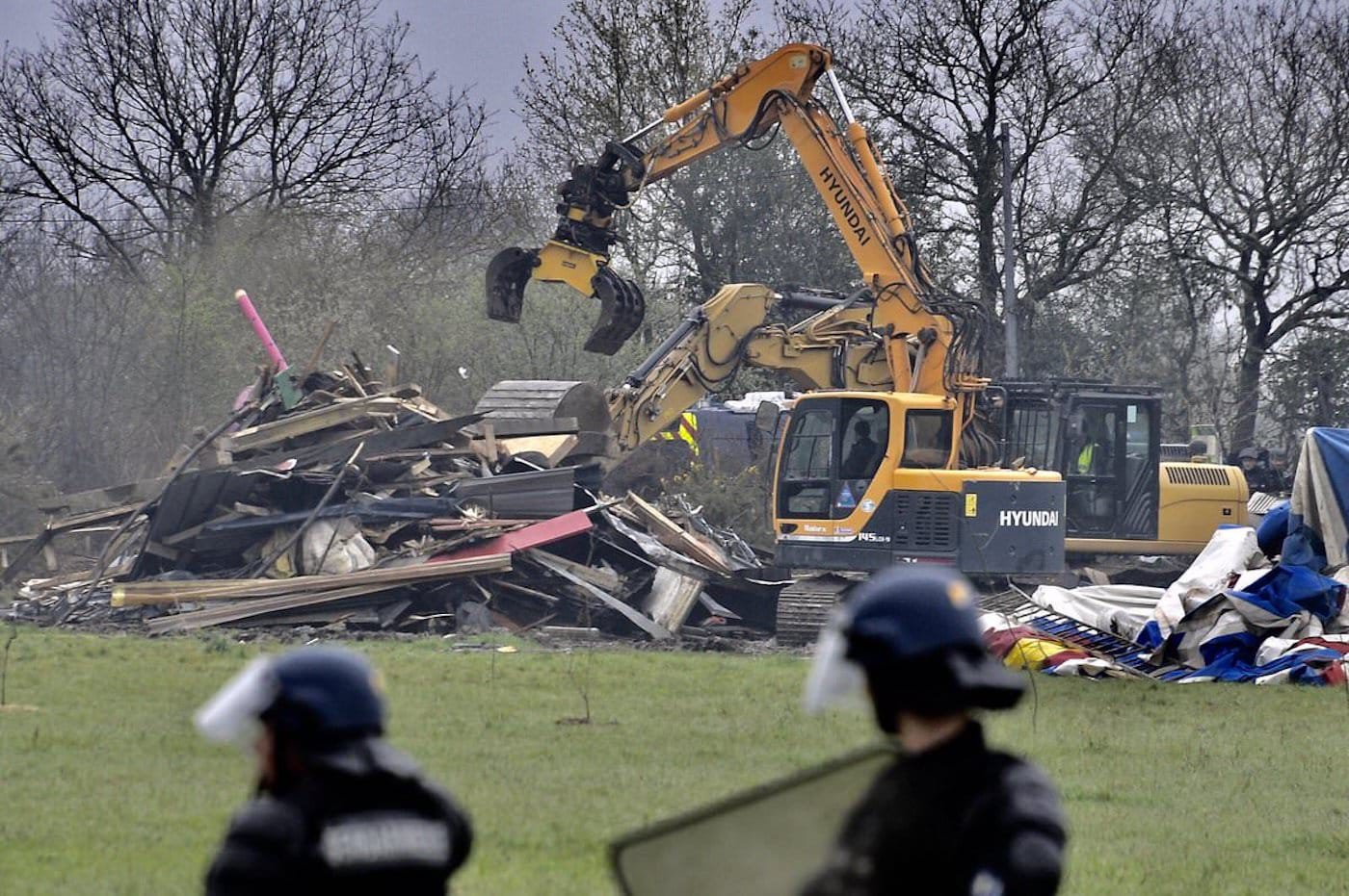 A ZAD home being demolished (photo courtesy John Jordan)