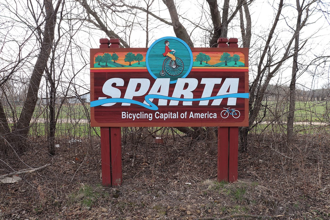 Welcome to Sparta sign (photo by the author for Hyperallergic)