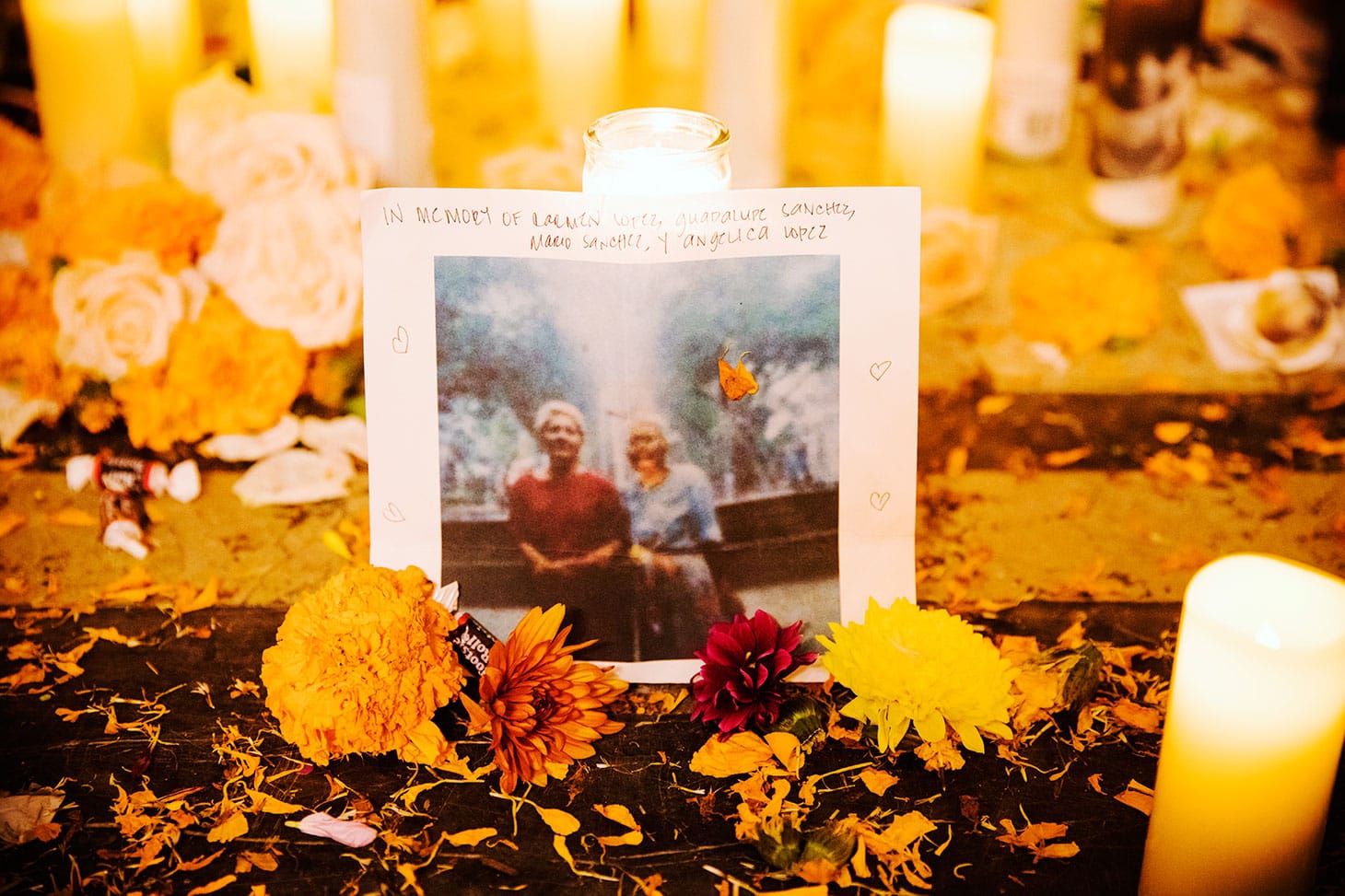 Adrian Viajero Román, Dia de Muerto Ofrenda (2018), detail view