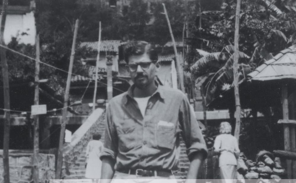 Allen Ginsberg: Poet on the Move