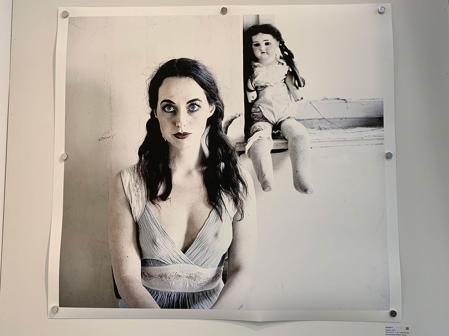 Simple-T, "Sisters" (2010), 34.2 x 31.5 inches, 1.18 inch white border