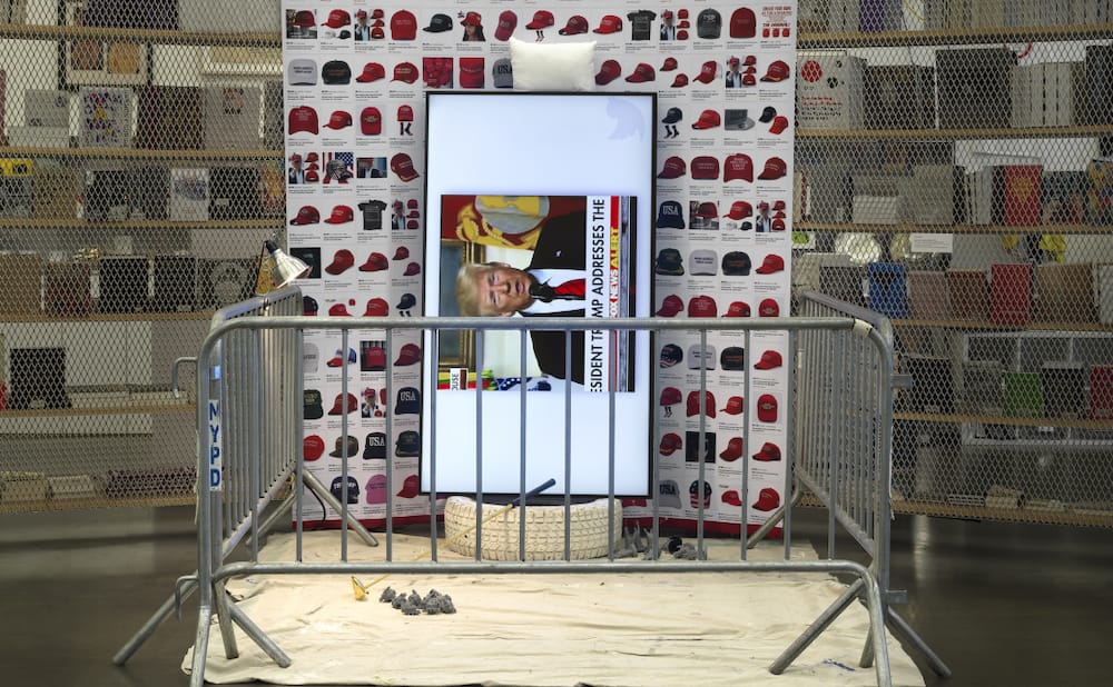 Hans Haacke’s Sharp Metaphors and Maps of Power