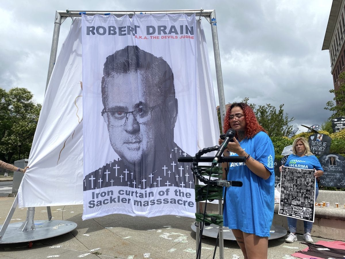 This image has an empty alt attribute; its file name is IMG_9112-1200x900.jpg