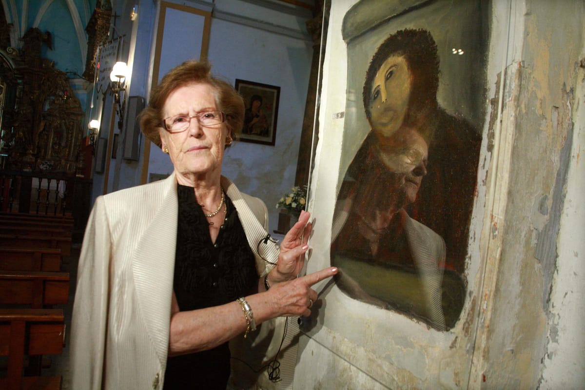 Cecilia Giménez, Whose Botched Restoration Became an Icon, Dies at 94