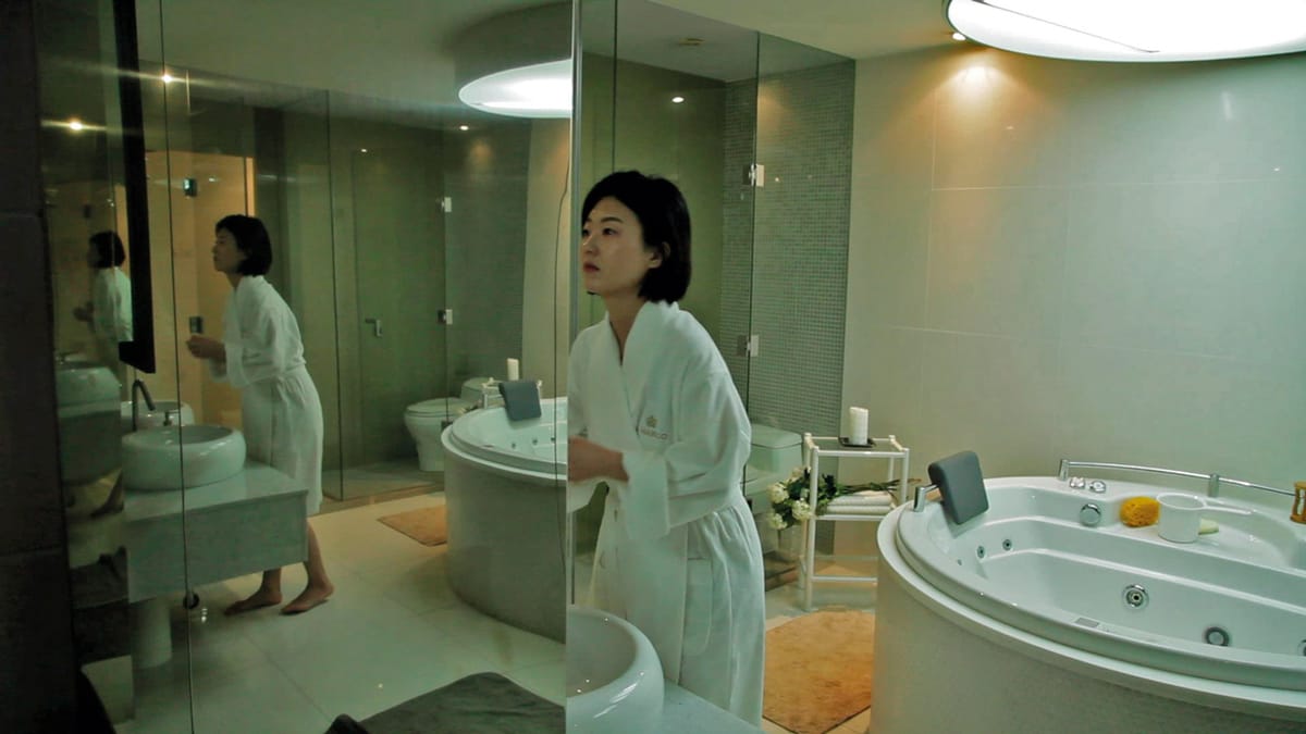 Stream Video Works by Major Artists Active in Asia on Watch and Chill