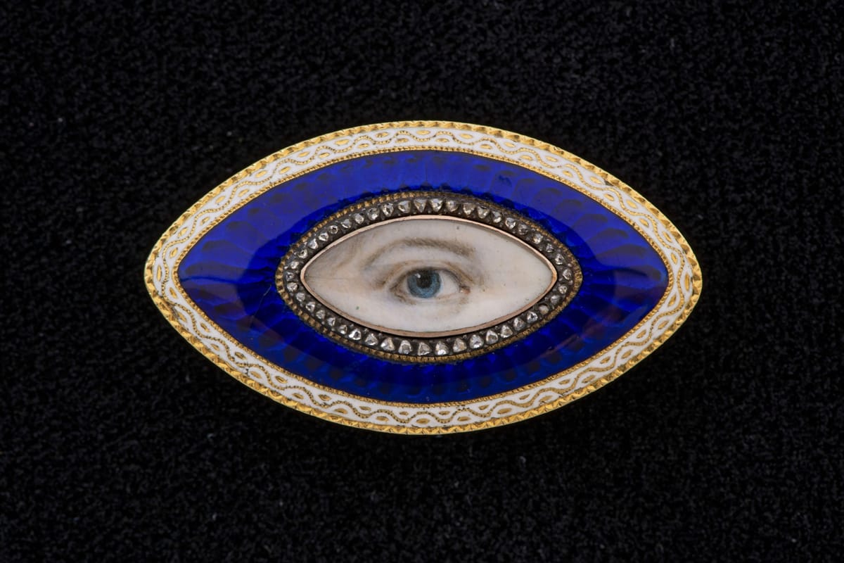The 18th-century English Craze for One-Eyed Portraits