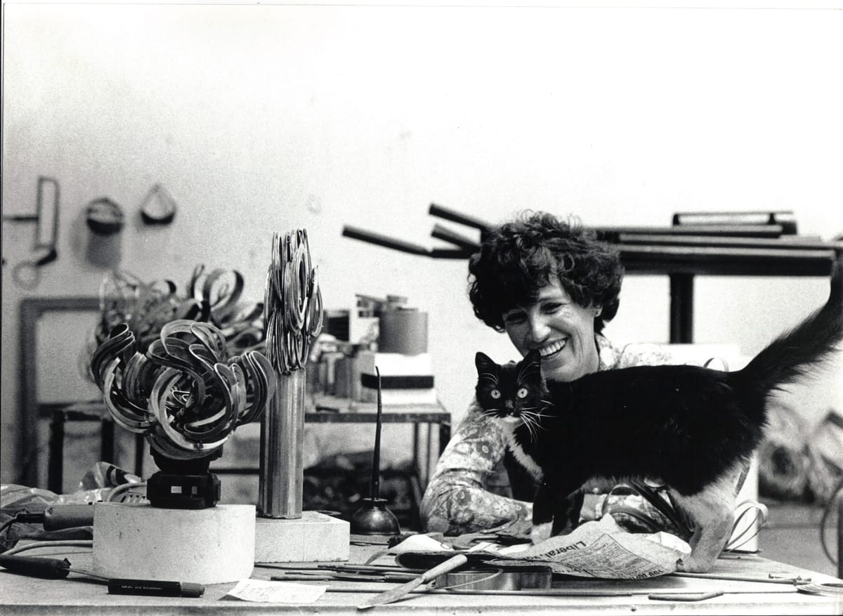 Feliza Bursztyn, a Colombian Sculptor Who Obliterated Norms
