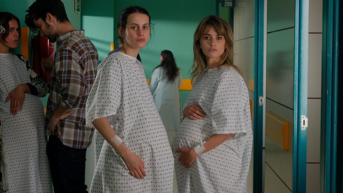 Pedro Almodóvar Presents a Beguiling Thriller About Motherhood