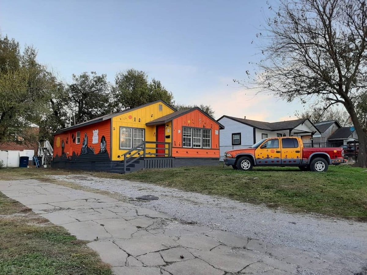 Kalup Linzy Bought a House and He's Sharing It With Artists