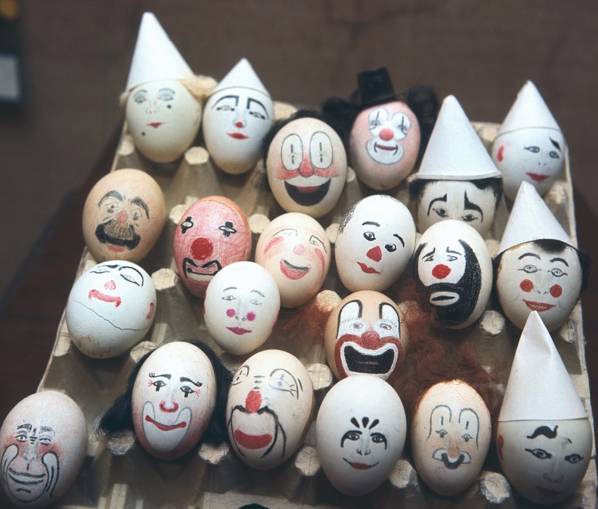 The Frighteningly Fine Art of Clown Egg Portraits