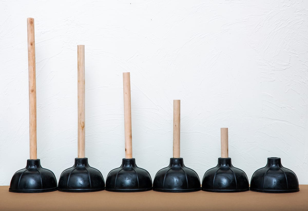 AI Am I? ARTificial Intelligence as Generated by Alexander Reben