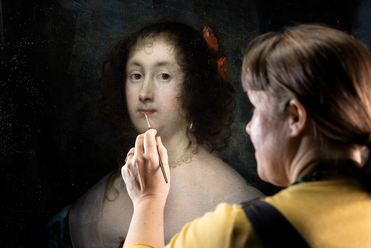 “Lip Fillers” Removed From 17th-Century Countess Portrait