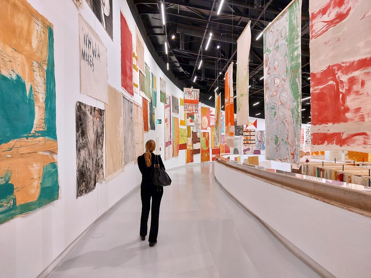 Vivian Suter’s Paintings Breathe With Life