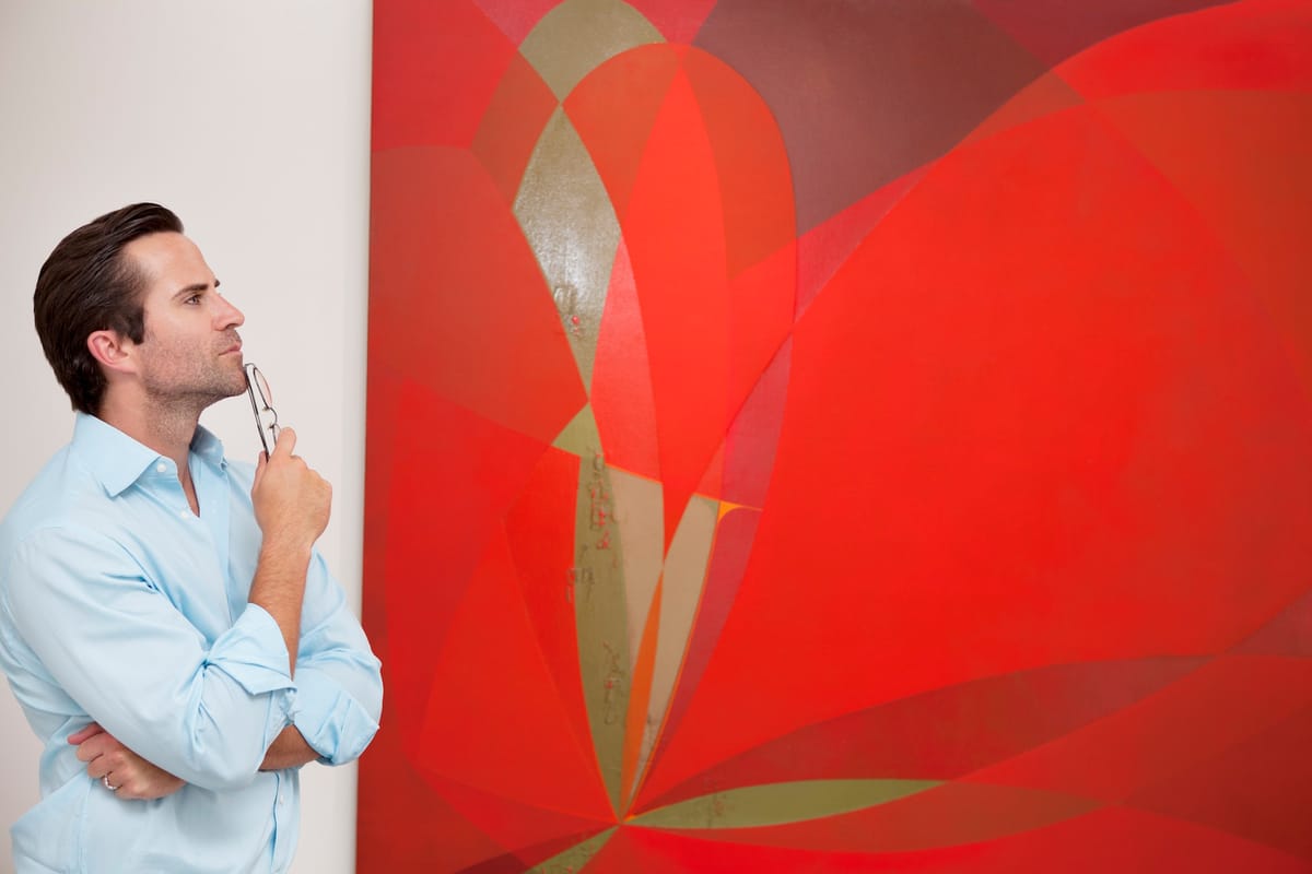 Majority of Artists Only Read Reviews of Their Own Work, Survey Finds