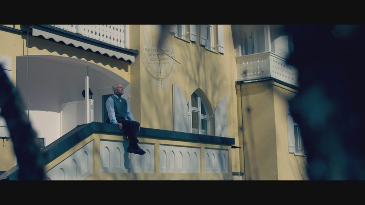 Plunderer Shows How Art Looting Continues to Pay Off