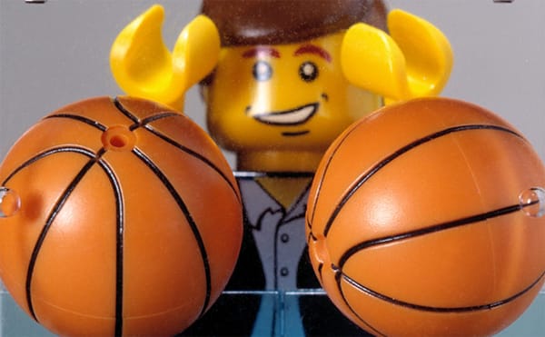 Jeff Koons' Balls Remade Into Lego Sculpture