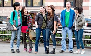 Work of Art Recap: Lola Displays Her "Loose Morals," The Artistes Sell Out