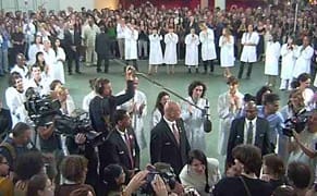 Could Wearing a Painter's Coat Make You a Better Painter?