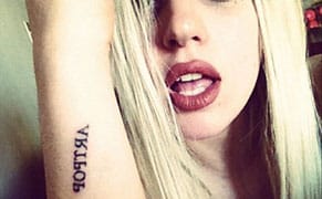 Brace Yourselves, Lady Gaga Goes ARTPOP
