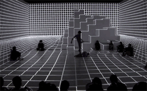 This Digital Dance Space Reacts to Performers' Movements in Real Time