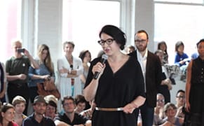 Seeing Performance the Marina Abramović Way