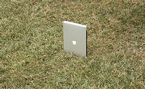 Selling Out: The Impact of Corporate Social Media Space on Art