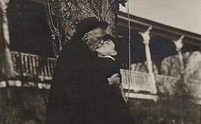 Art History, Poetics, and Bad Grammar: The Love Letters of O'Keeffe and Stieglitz