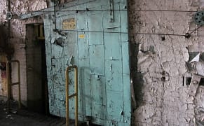 Cruise Through Urban Decay in New Explorable Photographic Map